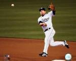 Marcus Giles - 2007 Fielding Action